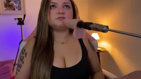 Amandha online show from 25, 2, 2026