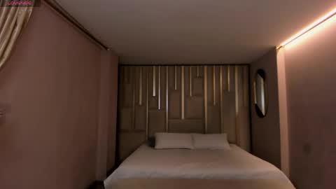 Amara Di online show from 9, 4, 2026