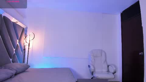 Snapshot of amaralewis chatting on 1, 7, 2026 AMARA online show from 1, 7, 2026