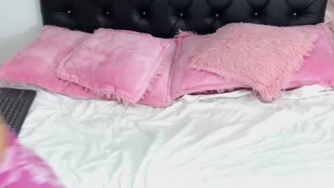 Amaranta online show from 10, 1, 2025