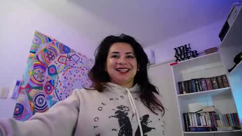 Susan online show from 12, 9, 2025