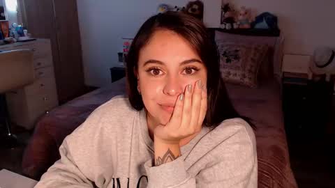 Mila  online show from 26, 2, 2026