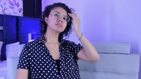 Snapshot of amarettho chatting on 21, 1, 2025 Emily online show from 21, 1, 2025