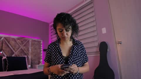 Snapshot of amarettho chatting on 1, 2, 2025 Emily online show from 1, 2, 2025