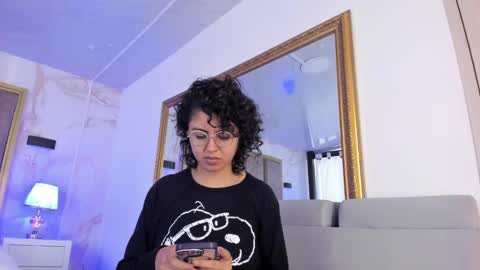 Snapshot of amarettho chatting on 10, 2, 2025 Emily online show from 10, 2, 2025