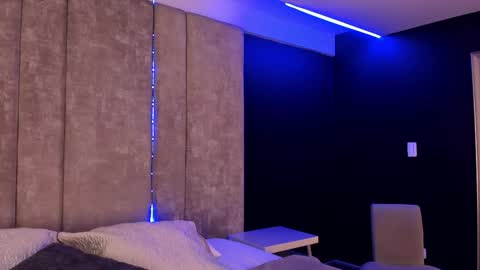 Snapshot of amarettho chatting on 11, 9, 2025 Emily online show from 11, 9, 2025