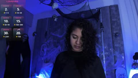 Snapshot of amarettho chatting on 31, 10, 2025 Emily online show from 31, 10, 2025