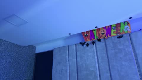 Snapshot of amarettho chatting on 3, 11, 2025 Emily online show from 3, 11, 2025