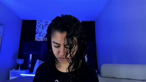 Snapshot of amarettho chatting on 20, 4, 2026 Emily online show from 20, 4, 2026