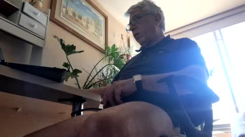 Amaro online show from 22, 1, 2025