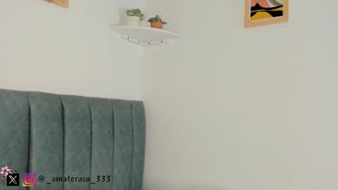  Mar  independent model  online show from 28, 12, 2024