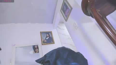 Snapshot of amazing_vivi chatting on 8, 8, 2026 Vivi online show from 8, 8, 2026