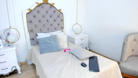 Sara online show from 30, 12, 2024