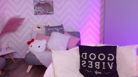 Ambar online show from 6, 4, 2026