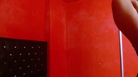 ambar_roux1 online show from 6, 3, 2025