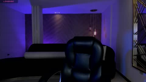 Ambar  online show from 4, 12, 2025