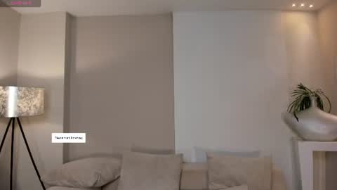 Snapshot of ambarjames_ chatting on 3, 7, 2026 Ambar online show from 3, 7, 2026