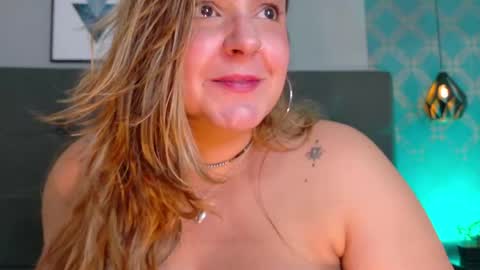 Snapshot of ambarroberts chatting on 29, 4, 2026 Ambar online show from 29, 4, 2026