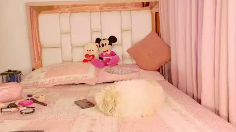 Snapshot of ambarrossi_ chatting on 11, 6, 2026 online show from 11, 6, 2026