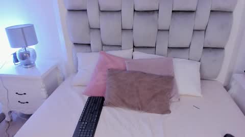 Snapshot of amber__ferrera chatting on 25, 3, 2026 amber ferrera online show from 25, 3, 2026