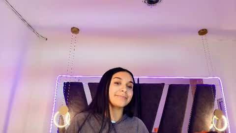 Amber online show from 10, 7, 2026