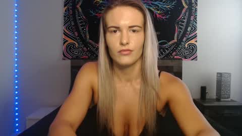 Amber online show from 6, 10, 2025