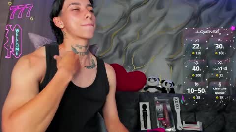 Snapshot of amber_adams_ chatting on 22, 4, 2026 Amber online show from 22, 4, 2026
