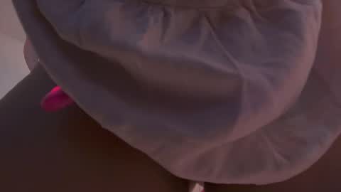 Amber Demons online show from 14, 4, 2026