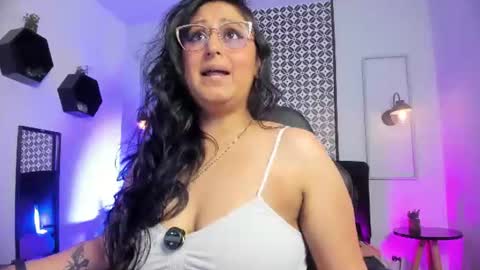 Snapshot of amber_gold113 chatting on 24, 6, 2026 Amber online show from 24, 6, 2026
