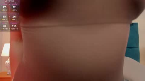 Snapshot of amber_kiss_ chatting on 22, 6, 2026 Emily online show from 22, 6, 2026
