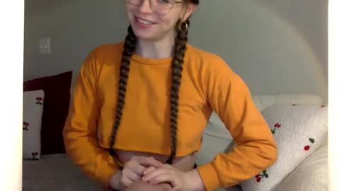 Snapshot of amberbunny1 chatting on 17, 12, 2024 Amber 3 online show from 17, 12, 2024