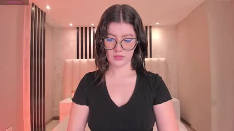 Amber  online show from 9, 11, 2025