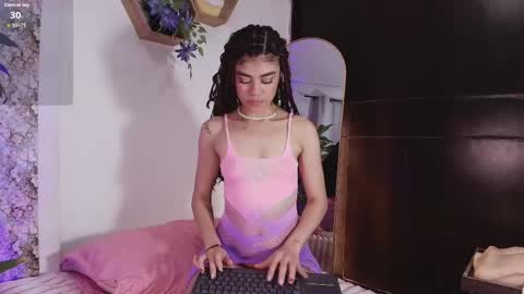 Snapshot of ambermoss_ chatting on 22, 5, 2026 Amber online show from 22, 5, 2026