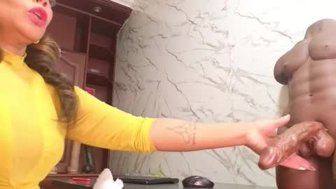   online show from 1, 10, 2025