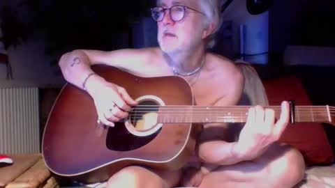 Snapshot of amberr11 chatting on 23, 11, 2025 Amberr11 online show from 23, 11, 2025