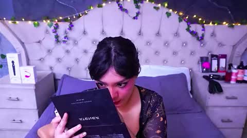 Snapshot of amberrgrey_ chatting on 15, 3, 2026 Amber Grey online show from 15, 3, 2026