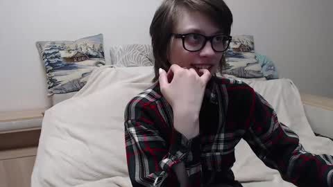 Snapshot of ambersimard chatting on 14, 12, 2024 Amber online show from 14, 12, 2024