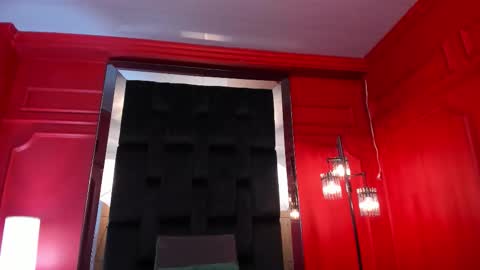 Amber online show from 5, 11, 2025