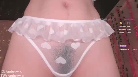 Snapshot of amberw_c chatting on 28, 9, 2025 IG - TW Amberw c online show from 28, 9, 2025