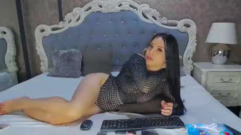 Ella online show from 20, 12, 2024