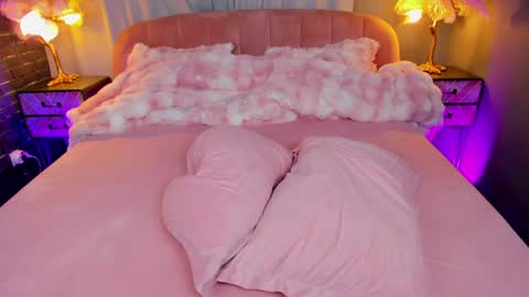 Snapshot of amedeeabanks chatting on 15, 5, 2026 AMY online show from 15, 5, 2026