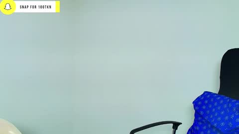 Amelia  Lucas online show from 3, 12, 2024