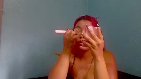 Amelia  Lucas online show from 25, 9, 2025