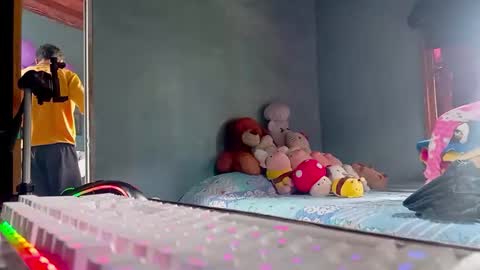 Amelia  Lucas online show from 11, 10, 2025