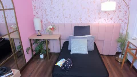 Amelia Adams online show from 28, 3, 2026