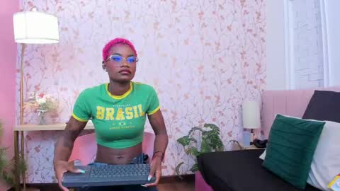 Amelia Adams online show from 15, 4, 2026