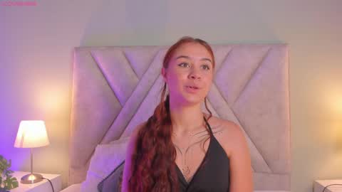 Snapshot of amelia_saenz_ chatting on 18, 5, 2026 Amelia online show from 18, 5, 2026