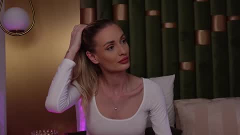 Amelia online show from 5, 3, 2025