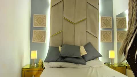 AmeliaDancer online show from 3, 12, 2025