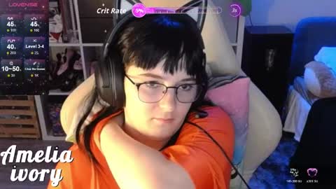 Snapshot of ameliaivory chatting on 4, 5, 2026 ameliaivory online show from 4, 5, 2026